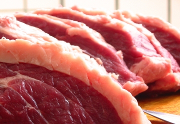 Maior movimentação eleva preços da carne no varejo
